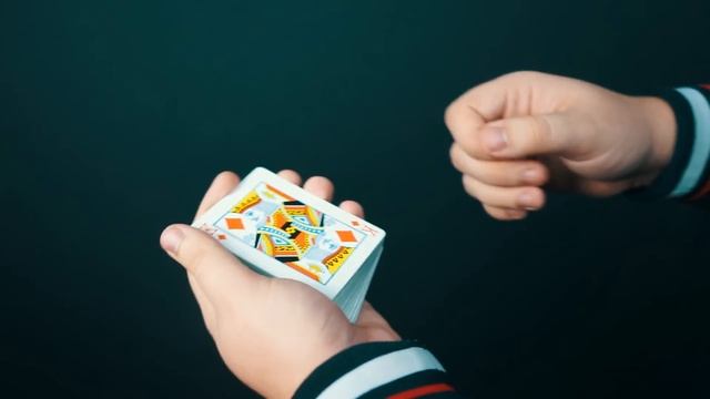 НЕЗАМЕТНАЯ ПОДМЕНА КАРТЫ В КОЛОДЕ // ОБУЧЕНИЕ смотреть онлайн