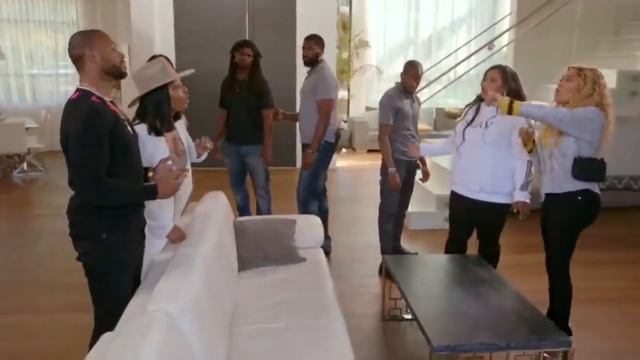 Teairra Mari & Paris vs. Sade & Alejandra - Love & Hip Hop: Hollywood (Season 5) смотреть онлайн