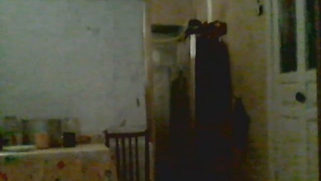 пока не было дома,  оставил камеру включеной