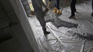 Заливка чернового пола по грунту