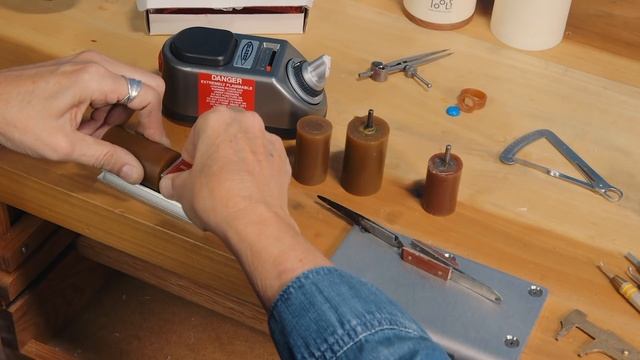 Flex Shaft Wax Carving, part 2: Lathe Prep смотреть онлайн