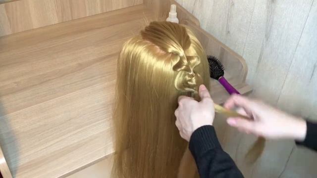 Простая коса из резинок. Коса с узлом. Прически в школу смотреть онлайн