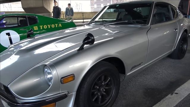 【旧車】深紅のハコスカセミワークス！ド迫力の昭和の改造車が大集合！ смотреть онлайн