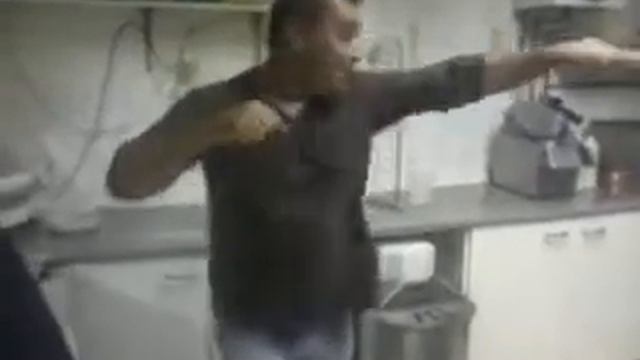 engin lee....pizza shop karate champ lol смотреть онлайн