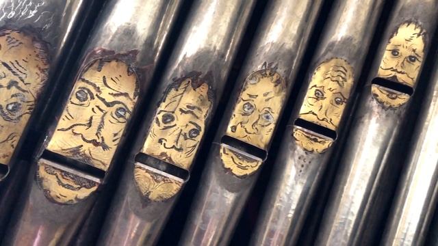 J.S. BACH - Prelude and Fugue in C major, BWV 553 (Anne-Isabelle de Parcevaux, organ) смотреть онлайн