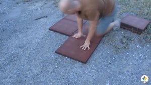 В первый раз укладывает резиновую плитку! Экопроект г. Чебоксары