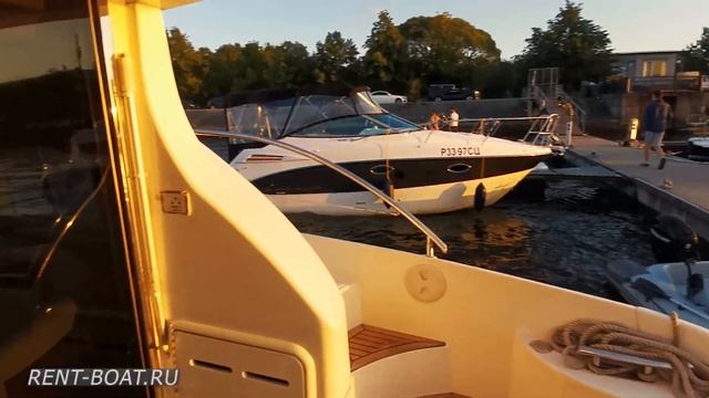 Обзор яхты Azimut 42 (Аренда катера в Санкт-Петербурге Rent-Boat.ru) смотреть онлайн