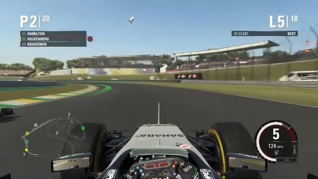 F1 2015 (PS4 Gameplay) - Hulkenburg Career Mode - Episode 18: Brazilian Grand Prix! смотреть онлайн