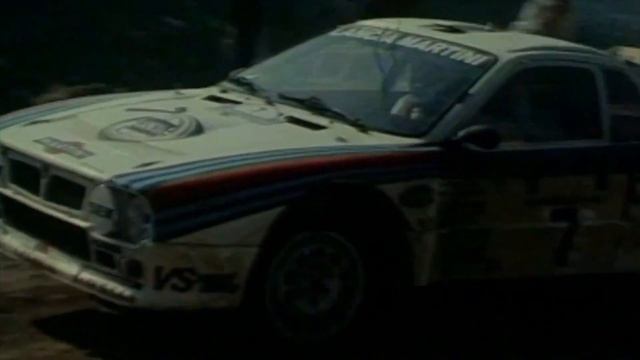 The definitive Group B rally car? Lancia 037 - AutoClassics смотреть онлайн