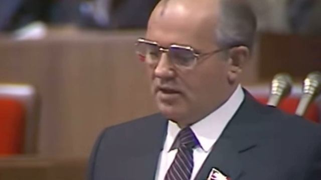 Горбачёв - первый и последний президент СССР. Биографический ролик ко дню смерти Михаила Горбачёва смотреть онлайн