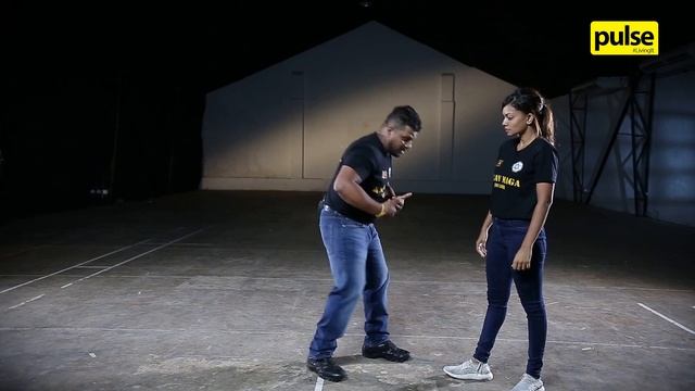 5 Easy Moves for Self-Defence with Krav Maga смотреть онлайн