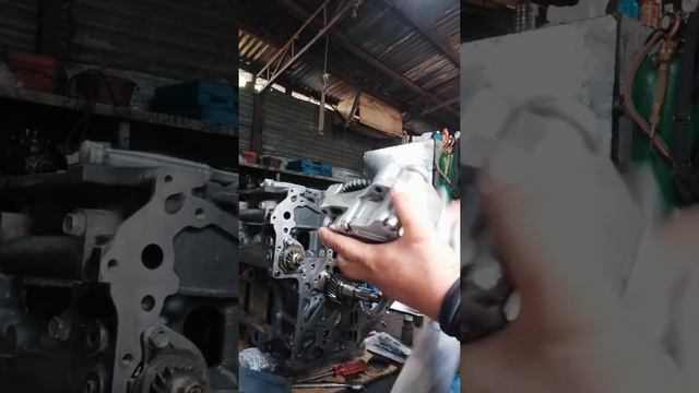 4m51 engine assemble Part 1 смотреть онлайн