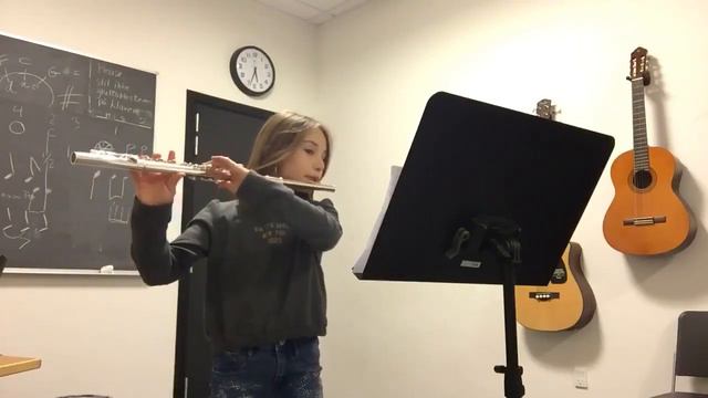 Lisandre spiller Joachim Andersens Etude! смотреть онлайн