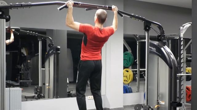 Подтягивание на перекладине смотреть онлайн
