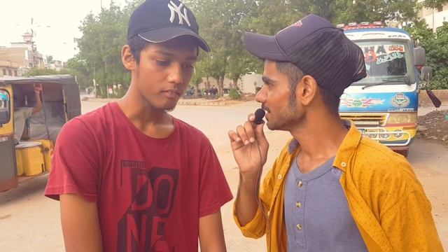 Public Toilet Me Kia Kia Likha Hota He?? Part2 || By Public Fun