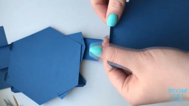 Паперкрафт студия | 3D подставка под телефон с зарядкой смотреть онлайн