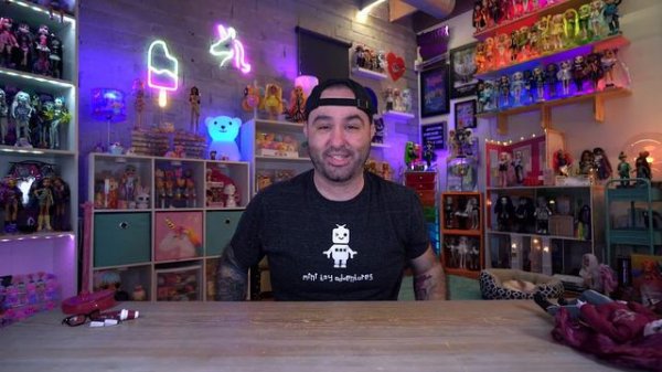 Shadow High Series 3: Scarlet Rose Doll Review!