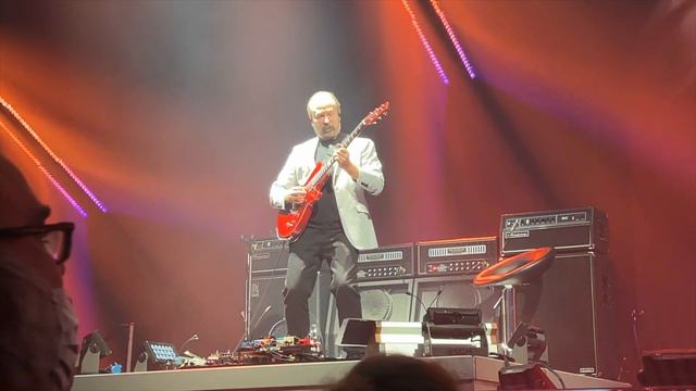 Genesis (Daryl Stuermer) - Firth of Fifth | Guitar Solo - Boston, MA 12/15/21 смотреть онлайн