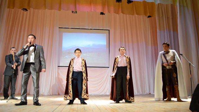 Марсель Кутуев кустылар менан