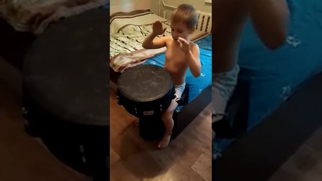 Троечки усвоил. Игра на джемби смотреть онлайн