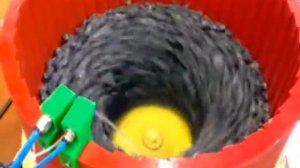 Рабочая область роторной галтовочной машины Rosler-Kromas SM50