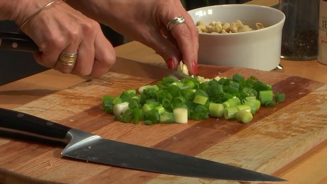 Куриные бедрышки с кешью в азиатском стиле | ПОХУДЕНИЕ для ГУРМАНОВ E смотреть онлайн