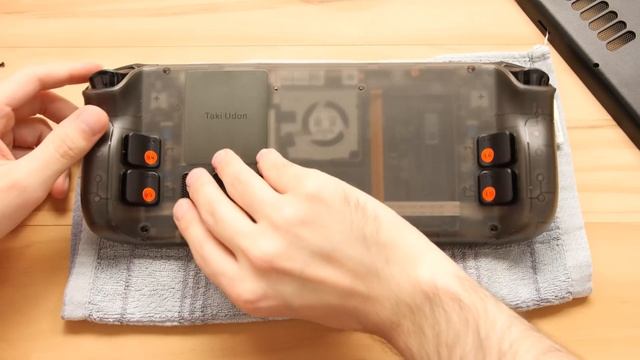 A Transparent Steam Deck Shell with Upgraded Buttons for $30!? смотреть онлайн