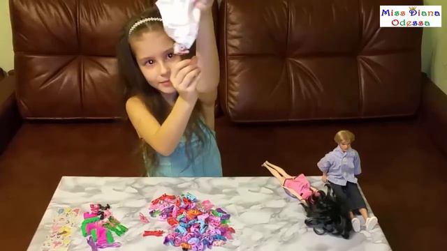 Посылка из Aliexpress / 60 пар обуви для куклы / Барби / Монстр Хай/ Эвер Афтер Хай смотреть онлайн