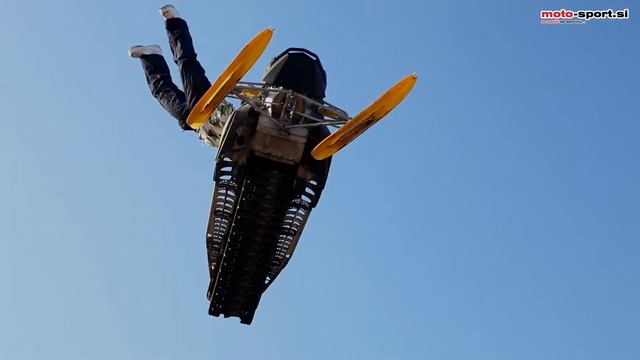 Rozman 13 -snowmobile and quad freestyle смотреть онлайн