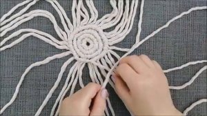 Macrame Tutorial  Круглая салфетка  Урок Макраме для начинающих  Подставка под горячее_[360p].mp4