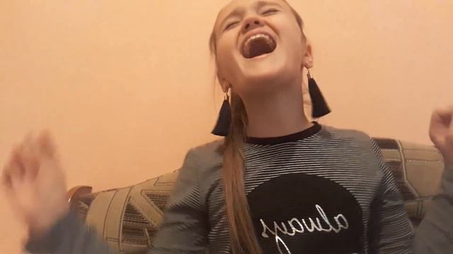 Это самый обычный день блогера!!! Пою DESPASITO!!! смотреть онлайн