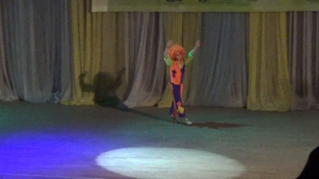 Хореографическая композиция "Домовенок" - Кристина Винниченко. Арт-майовка-2016 смотреть онлайн