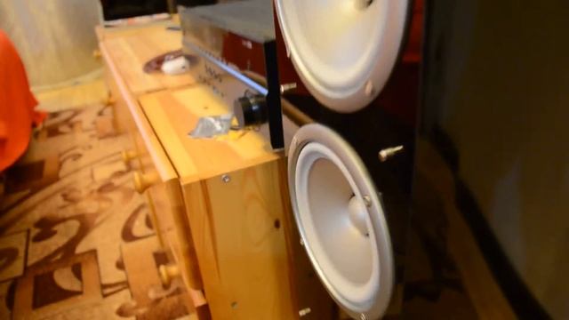 Yamaha NS555 + RX-V467 (-20dB) смотреть онлайн