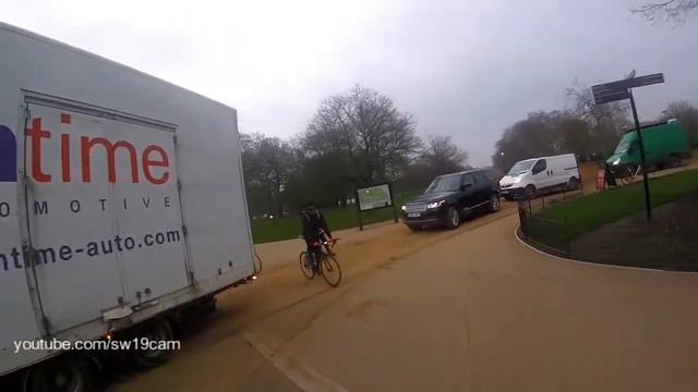 Isn't it time @theroyalparks banned motor vehicles from Rotten Row? смотреть онлайн