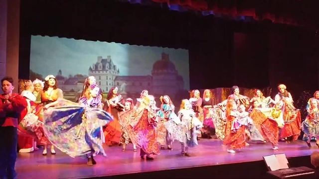 "Трубадур и Принцесса" - 1 - 5-13-2018 смотреть онлайн