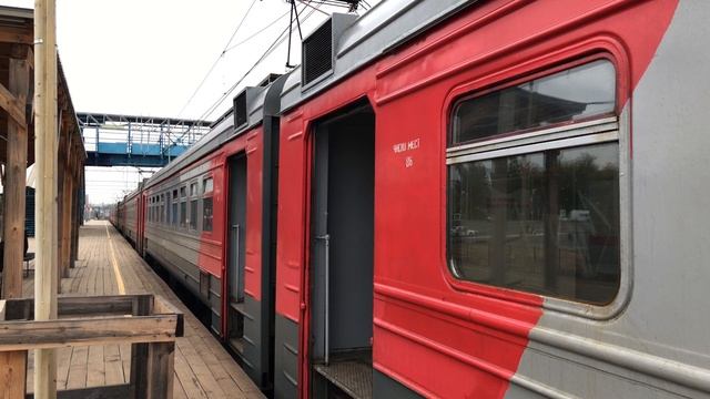 ЭД4М-0358 На станции Ольгино