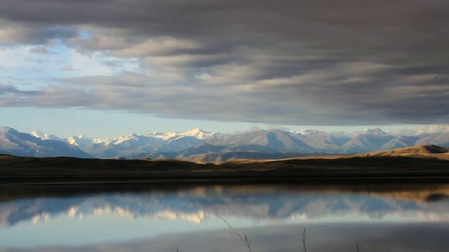 Khan Tengri 7, 010 m. The mountains. Nature of Kazakhstan. Пики Хан-Тенгри, Победы. Озеро Тузколь. смотреть онлайн