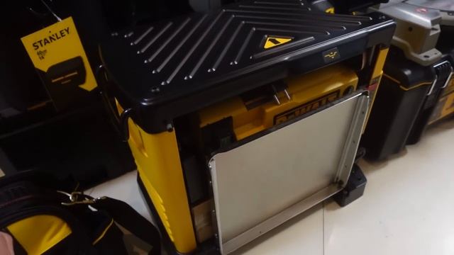 СКОЛЬКО стоят ИНСТРУМЕНТЫ в ГРУЗИИ?? ДЕШЁВЫЙ DEWALT!! Сравниваю цены на инструмент в РОССИИ и ГРУЗИ смотреть онлайн