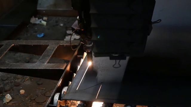 Лазерная резка металла Кринт смотреть онлайн