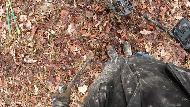 Treasure Hunting - Metal Detecting - A Hand FULL Of Old Coins Found! смотреть онлайн