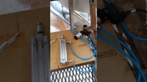 Управление пневмоцилиндром