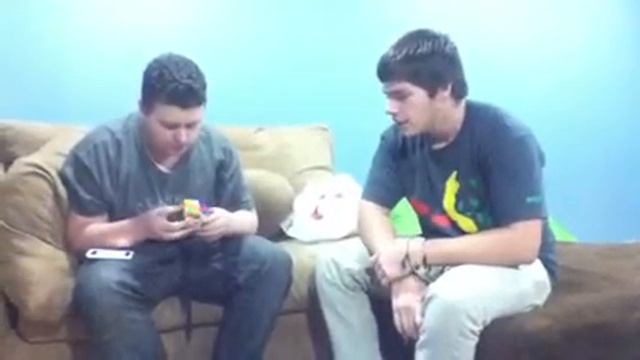 (BLOOPERS) Rubiks cube fast time смотреть онлайн