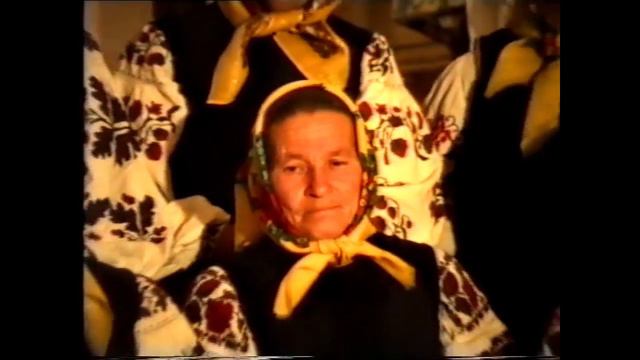 " Стоїть явір над водою" співає ансамбль "Берегиня" с.Козацьке, Чернігівщина смотреть онлайн