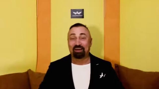 Чтобы стать богатым - разбуди в себе дракона! смотреть онлайн