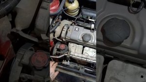 Пежо 206,работает и глохнет
