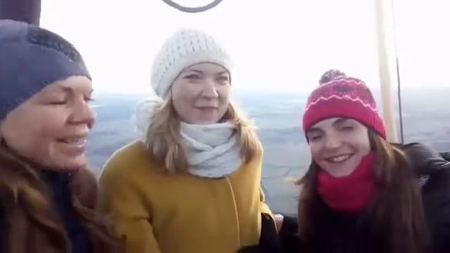 Три подружки на воздушном шаре в Тюмени смотреть онлайн