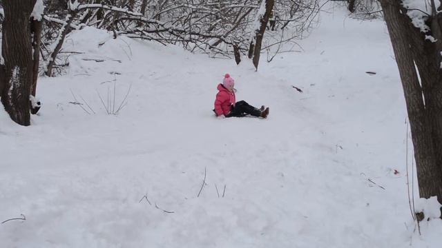 Женя на снежной горке 24.01.2016 смотреть онлайн