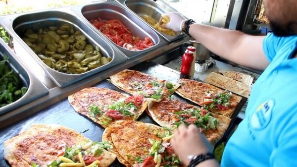 $1 Street Food In Turkey - Shawarma Doner Kebab - Turkish Street Food