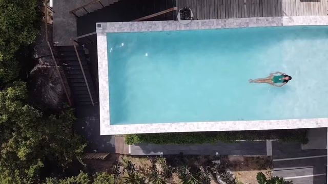 Villa de Kastel, Koh Tao смотреть онлайн