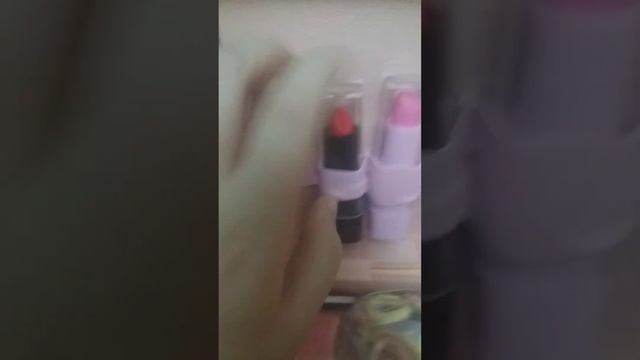 асмр распаковка бокса с косметикой. смотреть онлайн